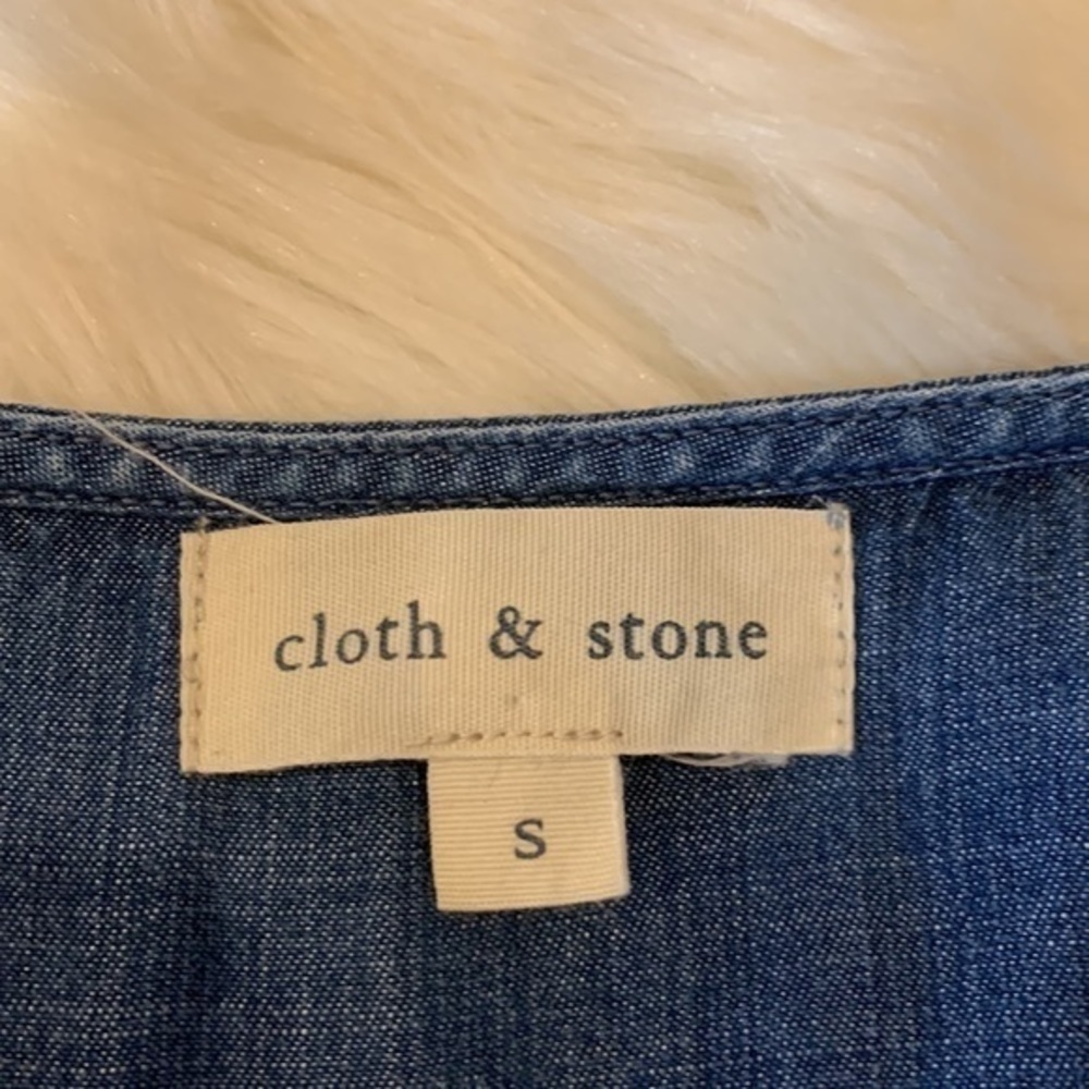 Anthropologie Cloth & Stone lace back chambray top S - Picture 5 of 8